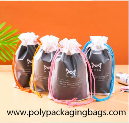 CPEのPEのドローストリングの袋袋のカスタム化のロゴのサイズのドローストリング袋を印刷する湿気の防止のグラビア印刷