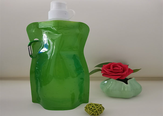 大容量プラスチック水ジュースは袋、BPAの自由な飲み物の口の袋の上に立つ