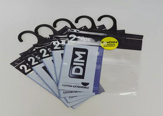 リサイクルされた衣類のプラスチック ハンガー袋、ホックが付いているOPPのPEの多袋