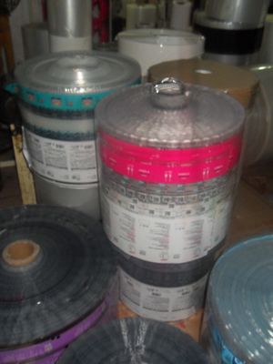 靴は靴の中敷のための顧客用設計の自動包装のプラスチック フィルム ロールスロイスにパッドを入れます